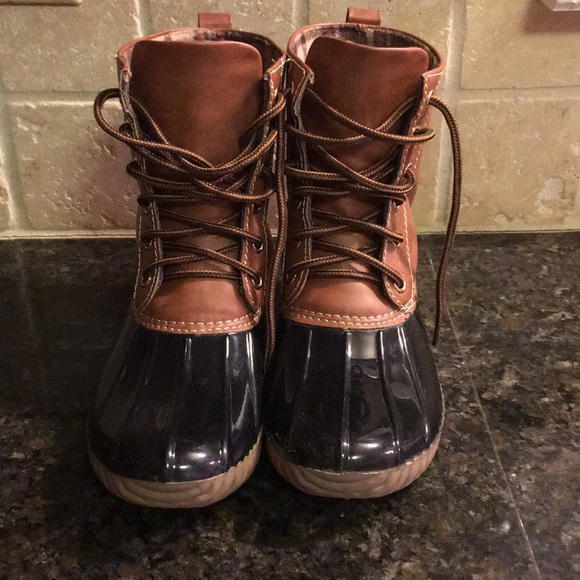 poshmark duck boots
